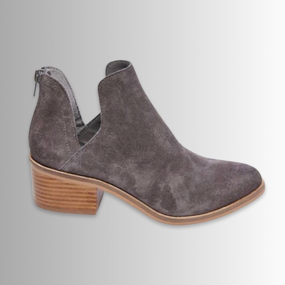 Steve Madden Shoes - Steve Madden Lancaster Gray Sueded, Leather Upper, Slip On Stacked Heel Boots, 7